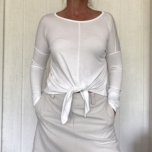 ANTHROPOLOGIE LAVENDER FIELDS WHITE TIE FRONT TOP NWOT SMALL - Picture 4 of 7